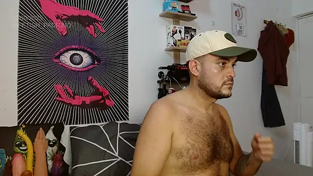 Snapshot of fetish_padrino chatting on September 2025 11:26:01 PM fetish padrino online show from September 2025 11:26:01 PM