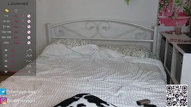 Maya Rave online show from September 2025 03:50:02 AM