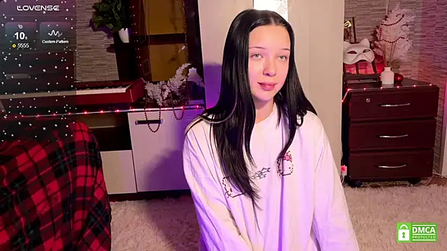 Snapshot of michelle_windrose chatting on December 2024 09:26:02 PM michelle windrose online show from December 2024 09:26:02 PM