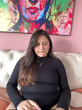 Snapshot of PoliBenett_ chatting on December 2024 08:38:02 PM PoliBenett online show from December 2024 08:38:02 PM