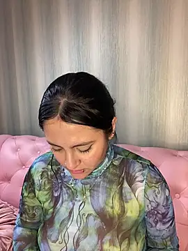 Snapshot of PoliBenett_ chatting on February 2025 03:21:02 AM PoliBenett online show from February 2025 03:21:02 AM