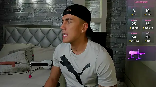 Aron Bolt online show from March 2025 01:58:02 AM