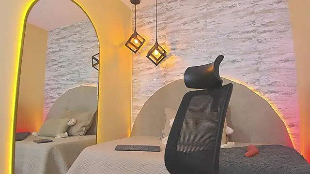 Aron Bolt online show from February 2026 03:07:01 PM