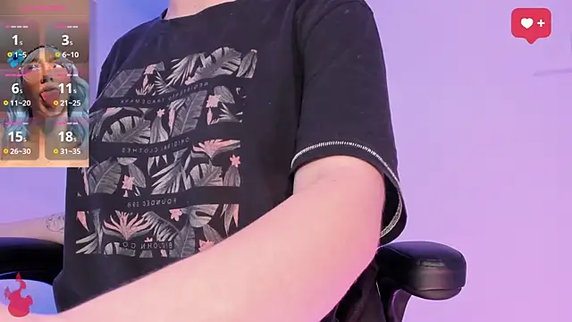 Snapshot of haanna_thompsoon chatting on December 2024 08:10:02 PM haanna thompsoon online show from December 2024 08:10:02 PM