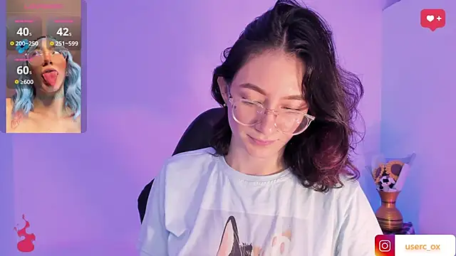 Snapshot of haanna_thompsoon chatting on January 2025 11:17:02 PM haanna thompsoon online show from January 2025 11:17:02 PM