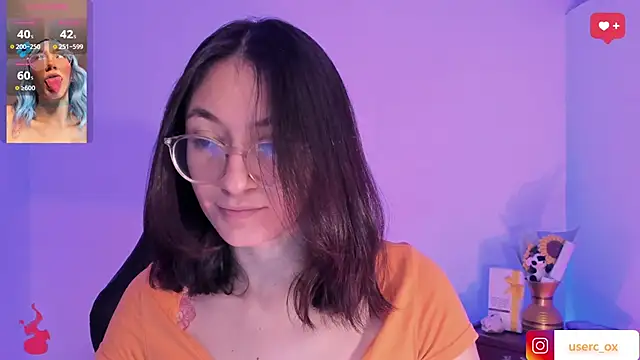 Snapshot of haanna_thompsoon chatting on February 2025 07:25:02 PM haanna thompsoon online show from February 2025 07:25:02 PM