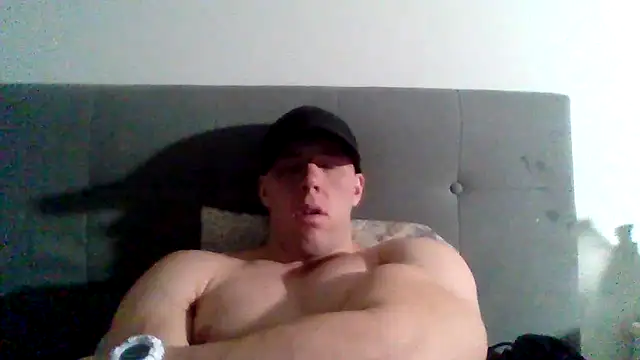 Snapshot of parkerxmuscle chatting on February 2025 01:16:02 PM parkerxmuscle online show from February 2025 01:16:02 PM