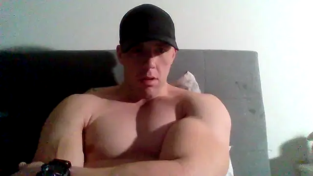 Snapshot of parkerxmuscle chatting on February 2025 01:25:01 PM parkerxmuscle online show from February 2025 01:25:01 PM