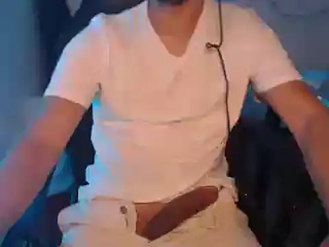 Snapshot of anjonoturno1 chatting on January 2025 07:04:01 PM anjonoturno1 online show from January 2025 07:04:01 PM