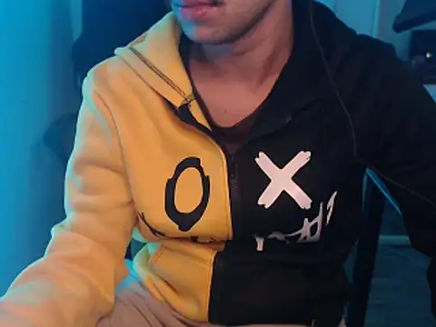 Snapshot of anjonoturno1 chatting on February 2025 06:30:02 PM anjonoturno1 online show from February 2025 06:30:02 PM