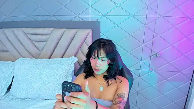 AikoLee  online show from October 2025 04:12:01 AM