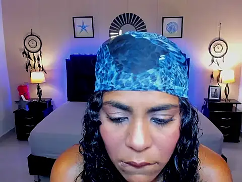 Edelaine rogers online show from April 2026 05:10:01 AM