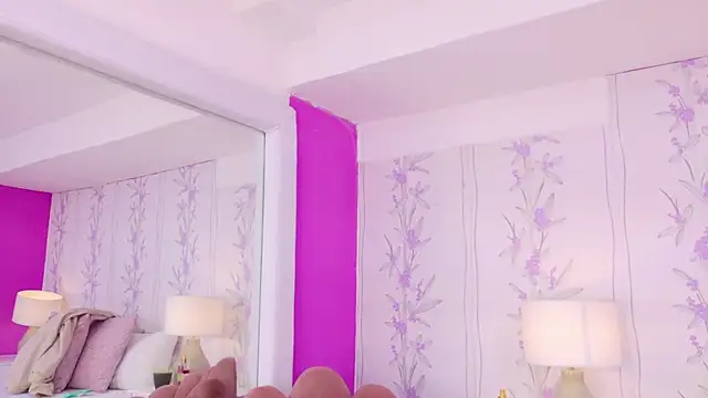 Snapshot of HazelMoret chatting on October 2025 11:51:02 AM HazelMoret online show from October 2025 11:51:02 AM