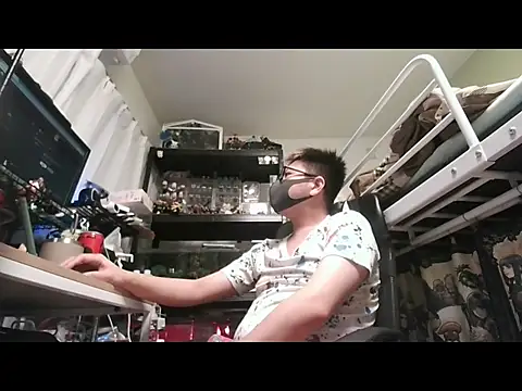 Snapshot of Owl1216 chatting on November 2025 01:55:01 PM Owl1216 online show from November 2025 01:55:01 PM