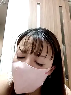 Snapshot of Mirika555 chatting on March 2025 02:21:02 PM Mirika555 online show from March 2025 02:21:02 PM
