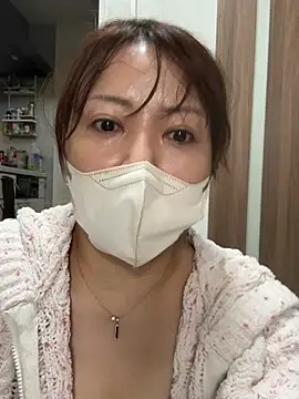 Snapshot of Mirika555 chatting on June 2026 02:07:01 AM Mirika555 online show from June 2026 02:07:01 AM