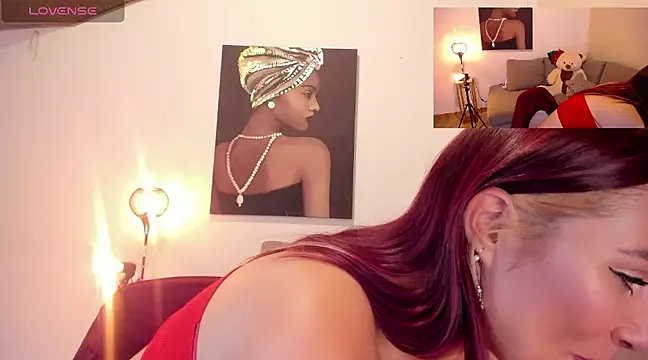 Snapshot of Hanna_Clark_ chatting on December 2024 12:23:01 AM Hanna Clark online show from December 2024 12:23:01 AM