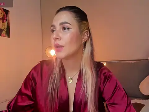 Snapshot of Hanna_Clark_ chatting on December 2024 04:42:02 AM Hanna Clark online show from December 2024 04:42:02 AM