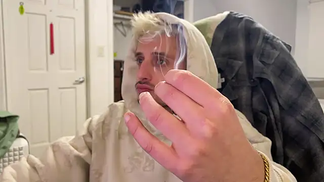 Dylansd online show from January 2025 05:54:01 AM