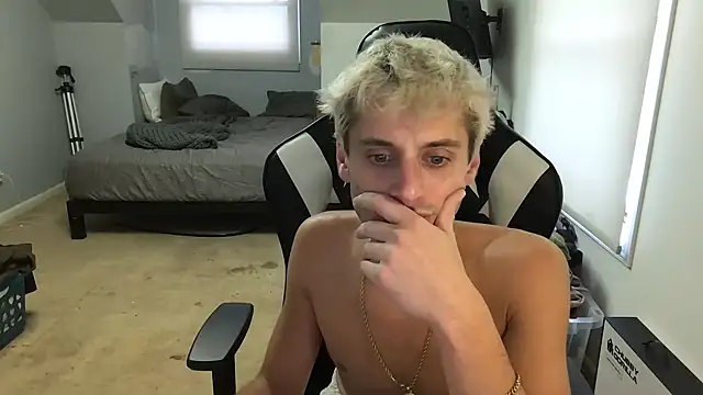 Dylansd online show from February 2025 07:52:01 PM