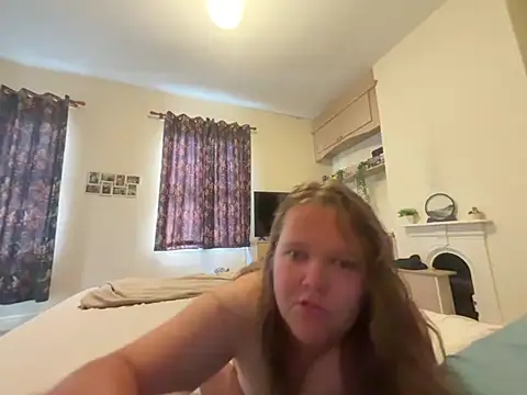 Scarlet1128 online show from July 2026 06:54:01 AM