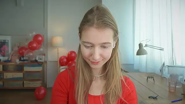 solar bella online show from February 2025 12:03:02 PM