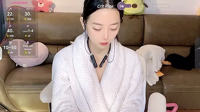 Snapshot of Yilin1999 chatting on December 2024 01:06:01 PM Yilin1999 online show from December 2024 01:06:01 PM