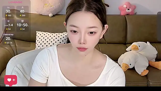Yilin1999 online show from July 2026 08:38:02 AM