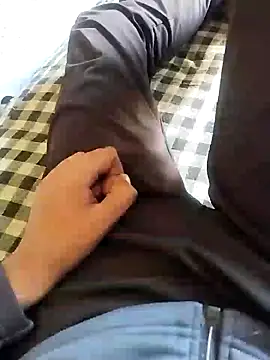 Snapshot of black_cobra70 chatting on December 2024 06:30:02 AM black cobra70 online show from December 2024 06:30:02 AM