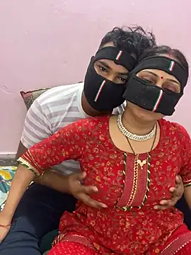 Snapshot of mickey_love chatting on March 2025 11:29:01 AM mickey love online show from March 2025 11:29:01 AM