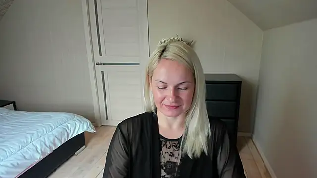 Snapshot of Alicee_Gracee chatting on October 2025 06:58:02 AM Alicee Gracee online show from October 2025 06:58:02 AM