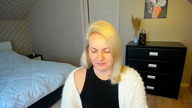 Snapshot of Alicee_Gracee chatting on November 2025 09:22:01 AM Alicee Gracee online show from November 2025 09:22:01 AM