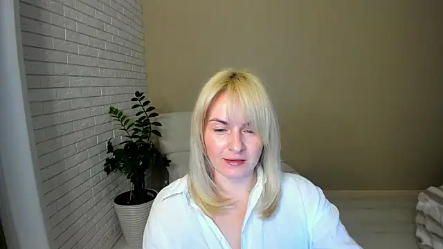 Snapshot of Alicee_Gracee chatting on February 2026 07:34:02 PM Alicee Gracee online show from February 2026 07:34:02 PM