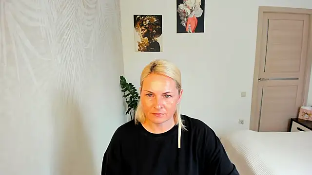 Alicee Gracee online show from July 2026 09:27:01 AM