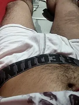 Snapshot of JuggedRegrets chatting on January 2026 12:02:01 AM JuggedRegrets online show from January 2026 12:02:01 AM