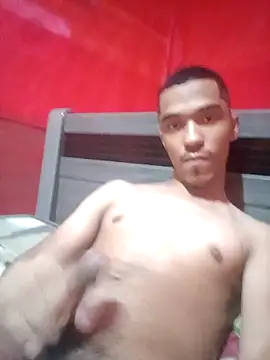 Snapshot of JuggedRegrets chatting on February 2026 01:32:01 AM JuggedRegrets online show from February 2026 01:32:01 AM