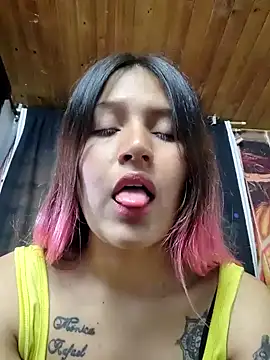 TellusYAres online show from February 2025 01:34:02 AM