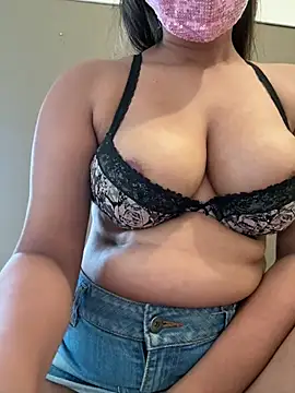 ScarletAss online show from June 2026 03:47:01 PM