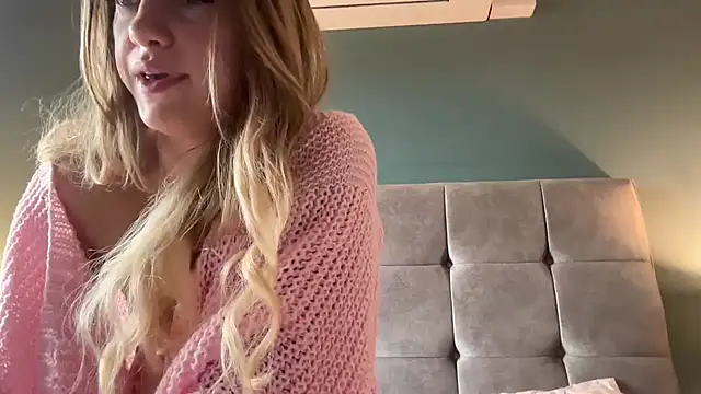 LustfulLuna  online show from February 2025 10:30:02 AM