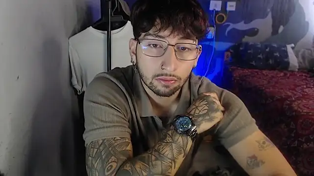 Snapshot of Dereck_Dickson chatting on November 2025 08:07:01 PM Dereck Dickson online show from November 2025 08:07:01 PM