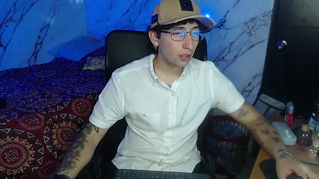 Snapshot of Dereck_Dickson chatting on January 2026 11:52:01 PM Dereck Dickson online show from January 2026 11:52:01 PM