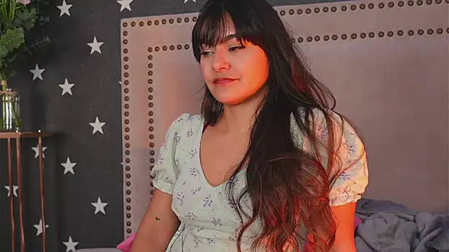 Snapshot of AshiaEkta1 chatting on January 2025 02:14:02 AM AshiaEkta1 online show from January 2025 02:14:02 AM