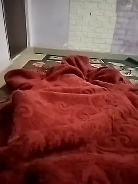 delhiboyooo online show from February 2025 05:50:01 PM