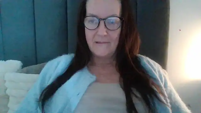 Tillieuk online show from May 2026 01:17:01 PM