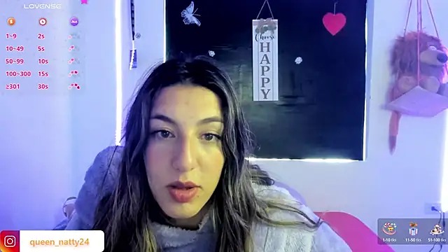 Snapshot of queen-natty chatting on January 2025 01:24:01 PM queen-natty online show from January 2025 01:24:01 PM