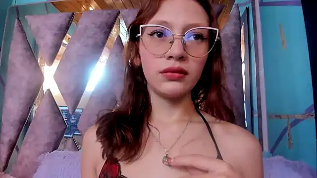 LARICSABLUE online show from February 2025 03:56:02 AM