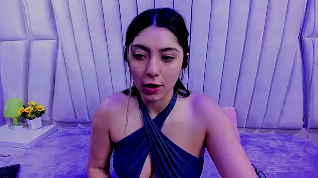 Snapshot of Lucy_Anall_ chatting on November 2025 09:25:02 PM Lucy Anall online show from November 2025 09:25:02 PM