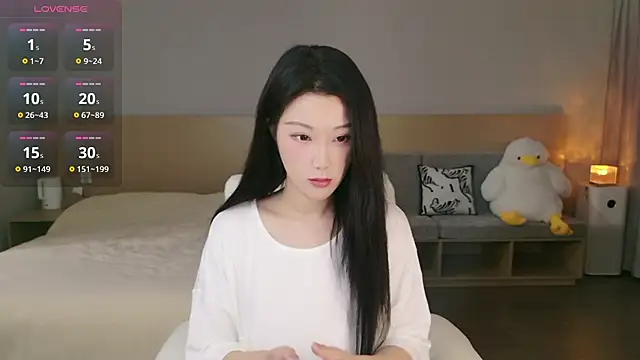 Lucky-baby online show from October 2025 01:22:02 PM