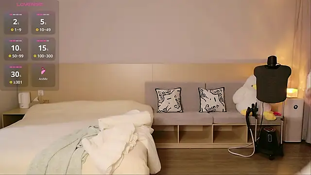 Lucky-baby online show from November 2025 01:10:02 PM