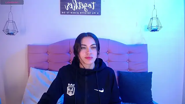 Snapshot of kyle8_ls chatting on March 2025 03:51:01 AM kyle8 ls online show from March 2025 03:51:01 AM